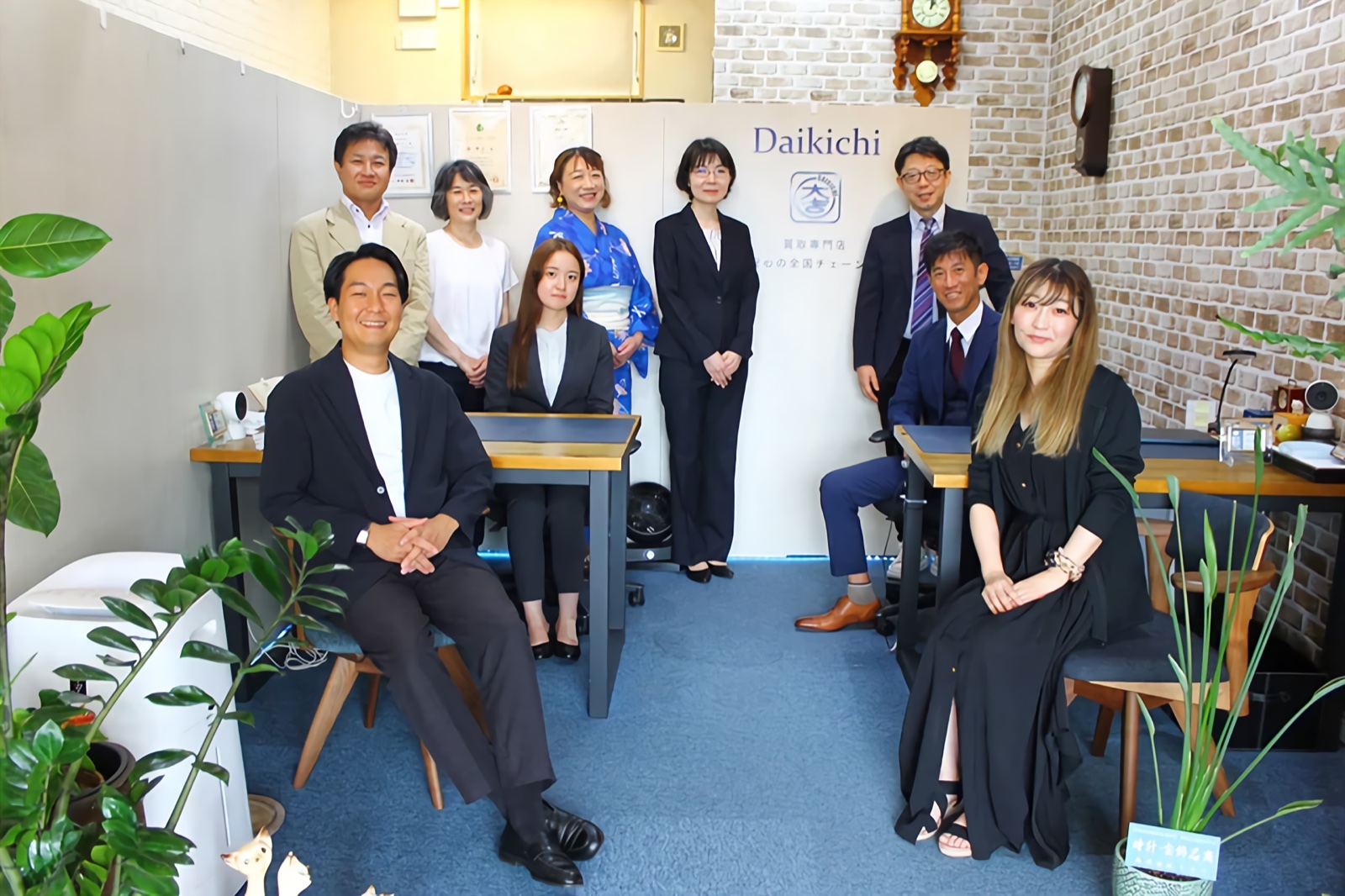 終活サポート新潟スタッフ集合写真